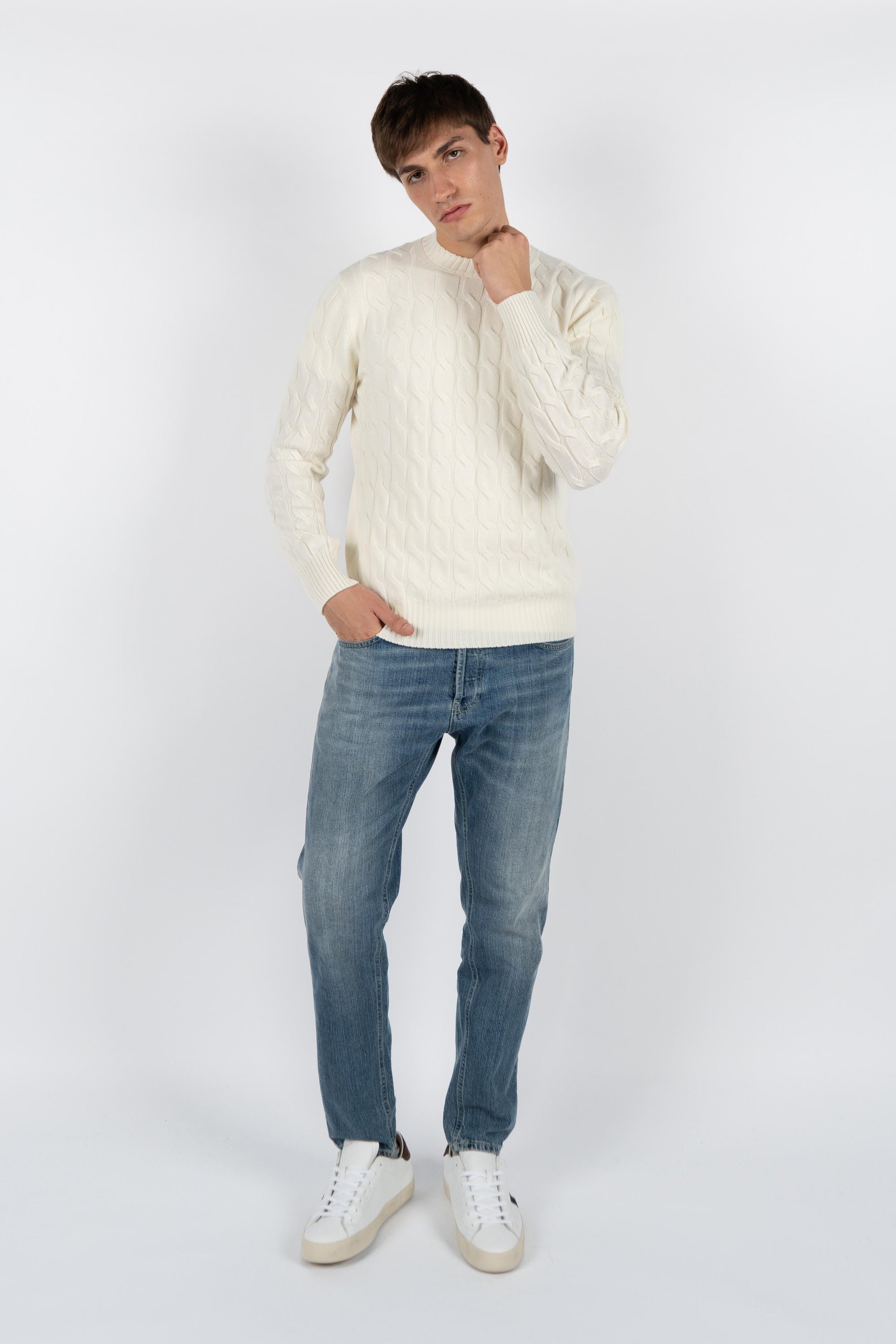 Maglione con lavorazione a trecce 23155/19668 001 GRAN SASSO 