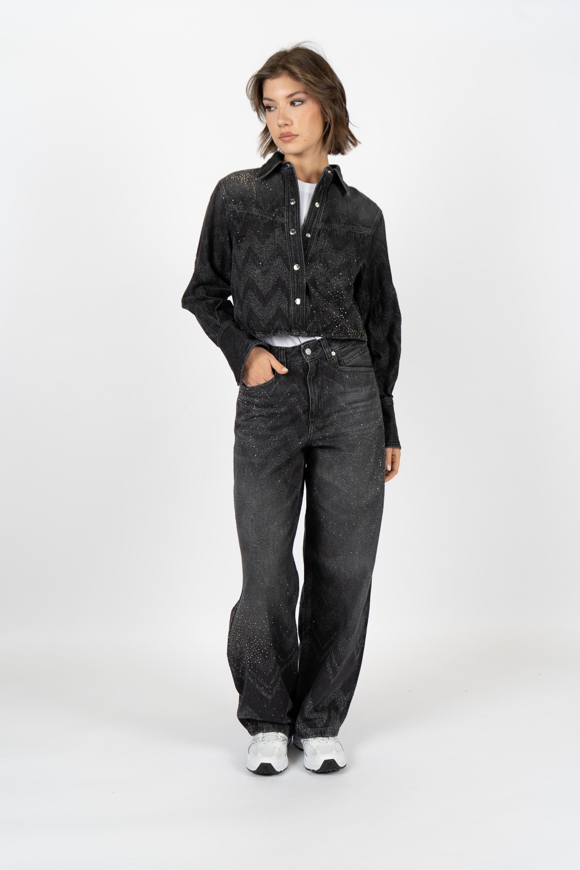 Giacca corta regular fit in denim con cristalli 50548445 002 BOSS 