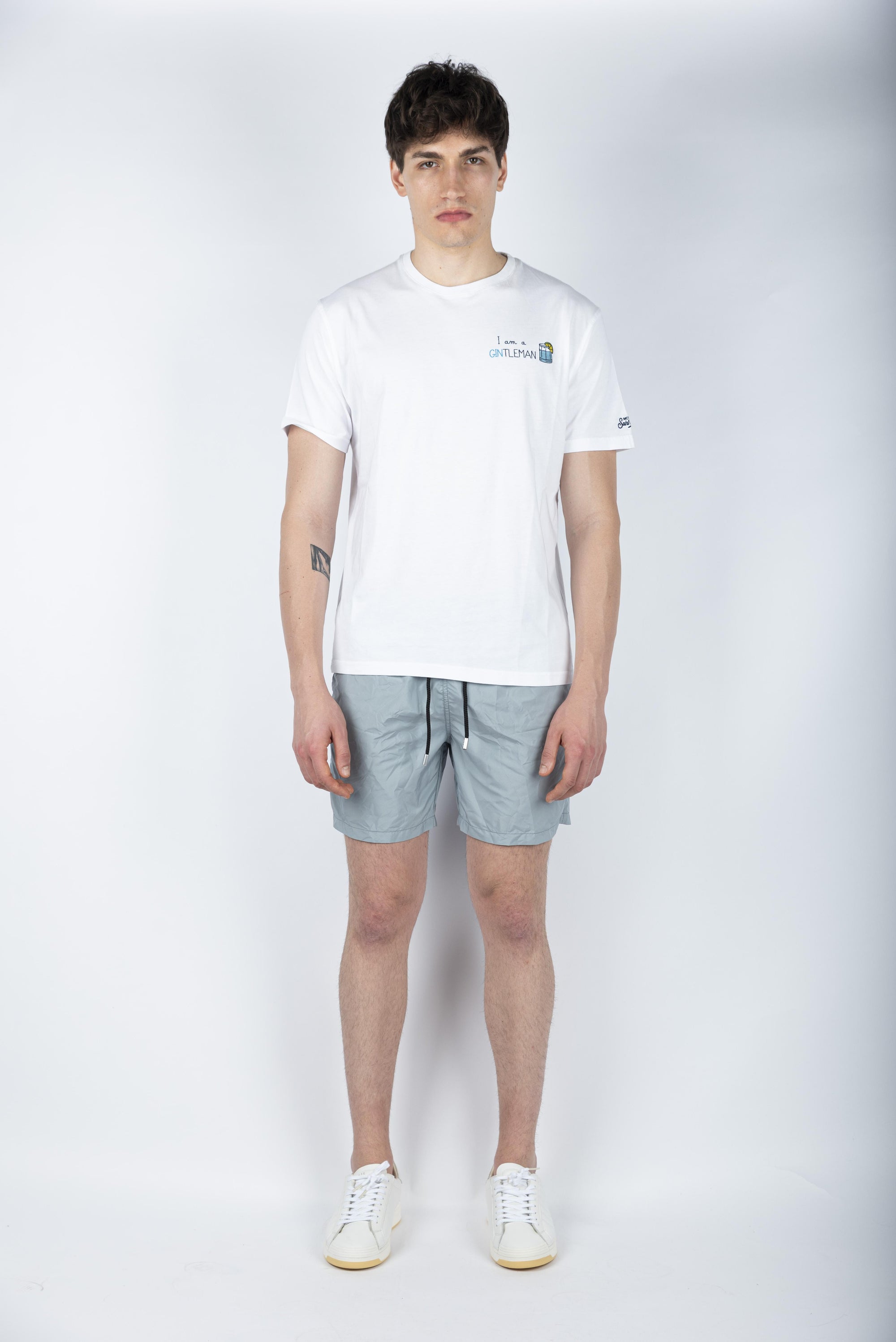 T-shirt I am a Gintleman in jersey di cotone Classic Fit con ricamo bianco POT0001 02374H MC2 SAINT BARTH 