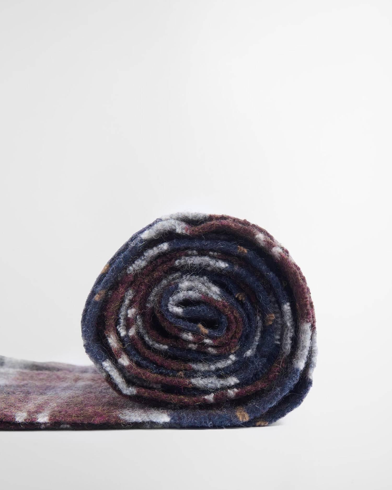 Sciarpa in lana d'agnello Tartan USC0001 TN38 BARBOUR 