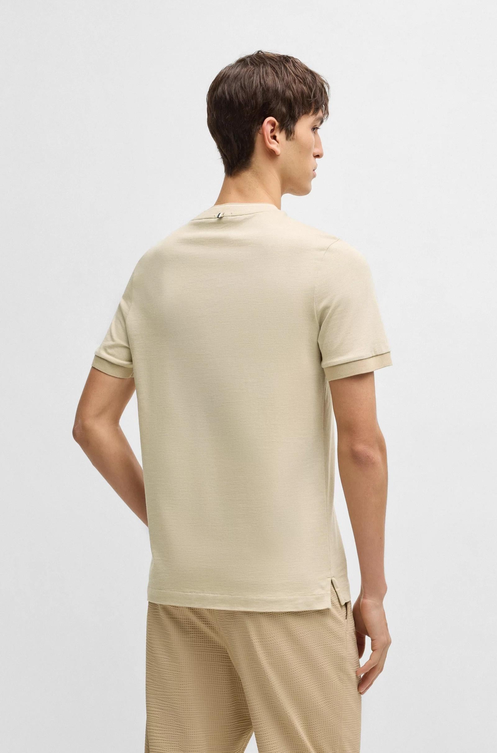 T-shirt slim fit in cotone lavorato con colletto a contrasto 50536847 275 BOSS 