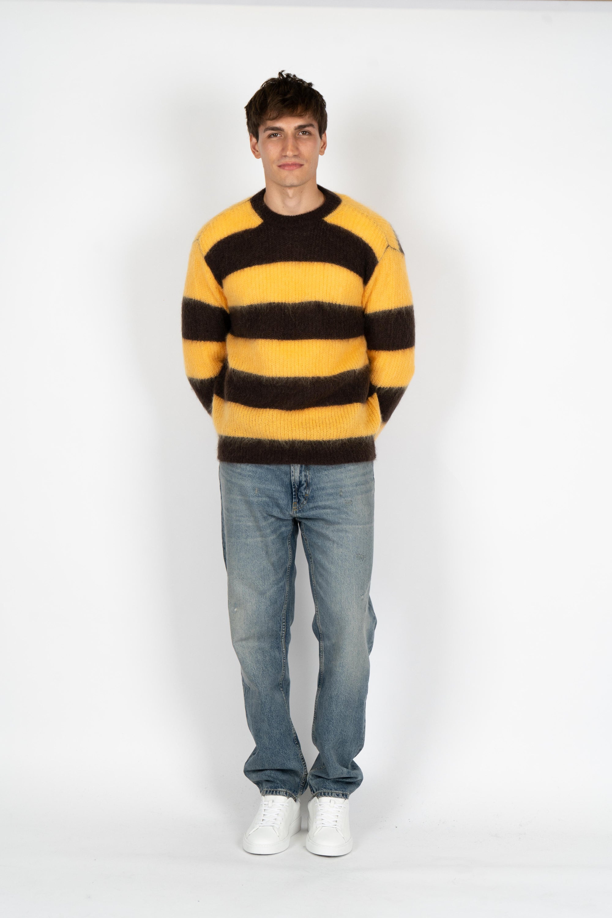 Maglione con motivo a righe B9F0070 FV448 AMARANTO 