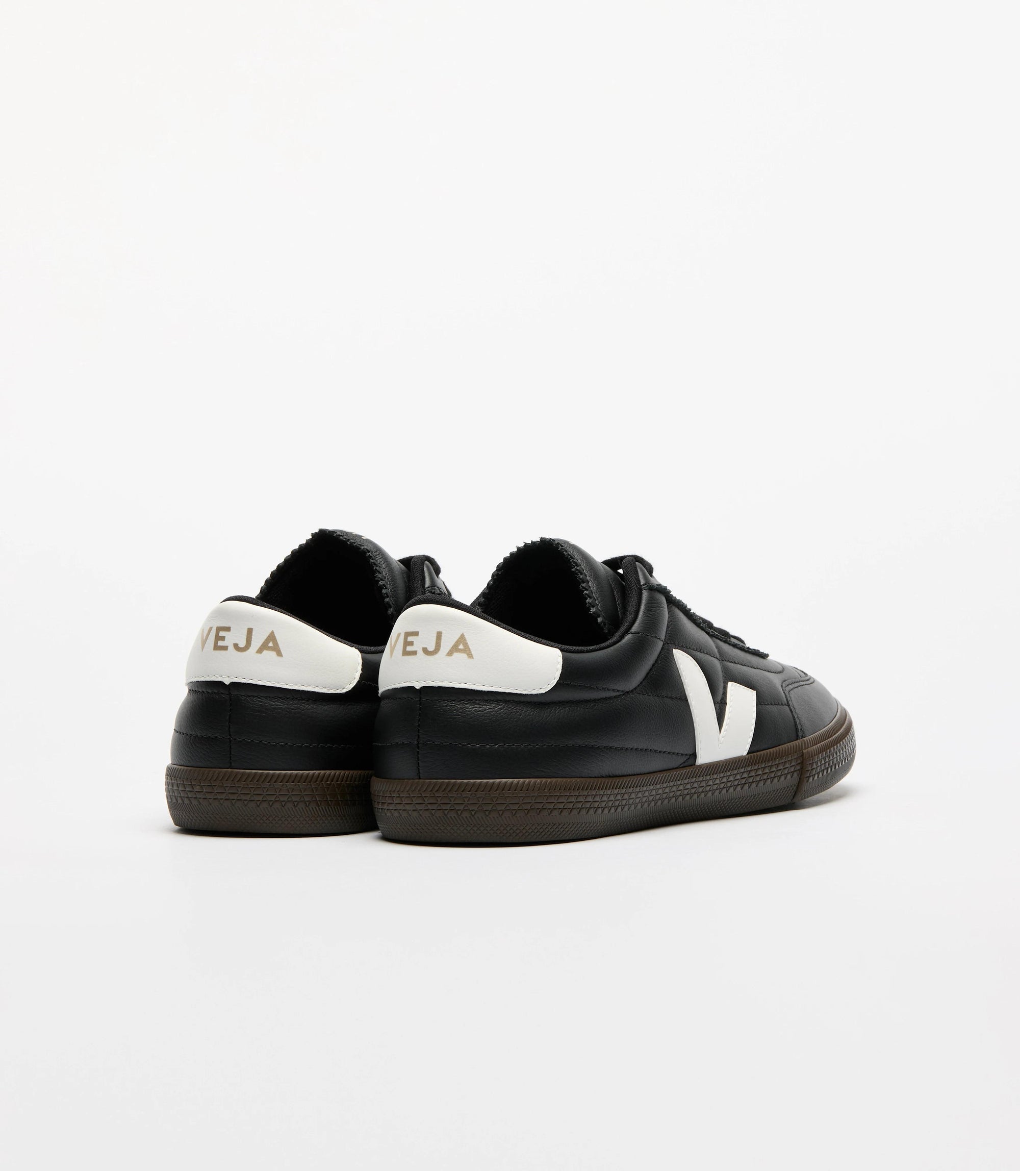 Panenka Leather Black White FU2020 707 VEJA 