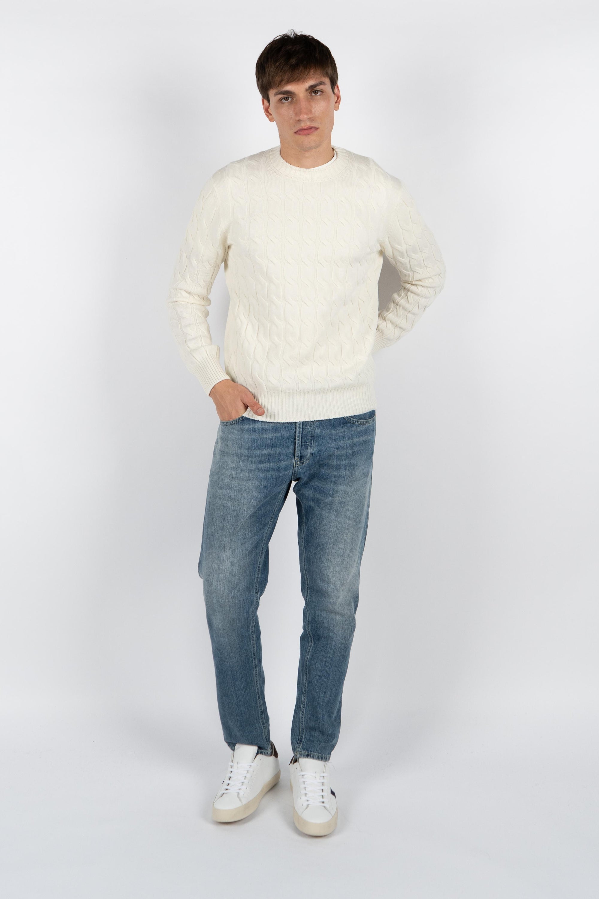 Maglione con lavorazione a trecce 23155/19668 001 GRAN SASSO 