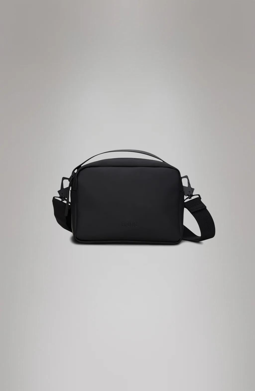Box Bag RA14100 BLA RAINS 