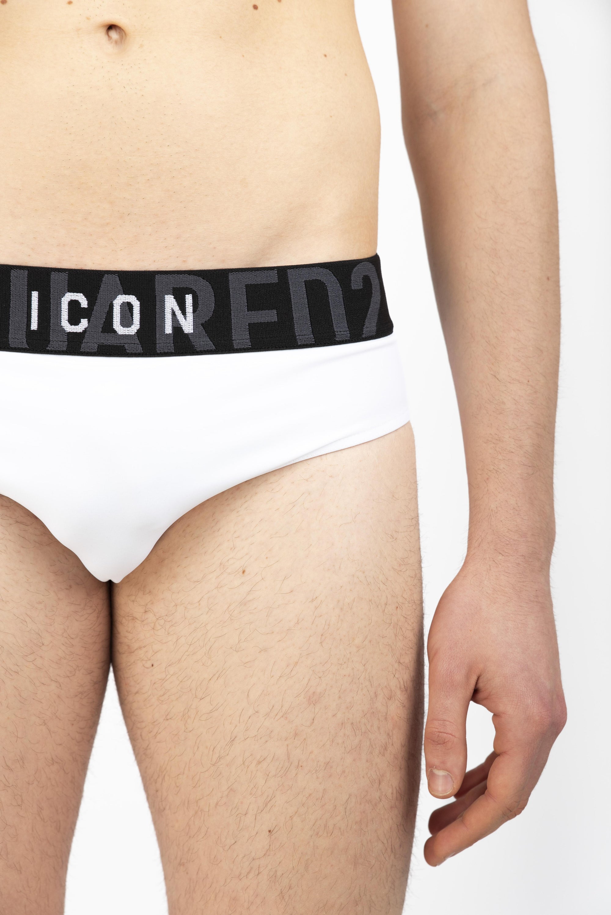 Swim Brief bianco con logo Icon nero D7B355990 010 DSQUARED BEACHWEAR 
