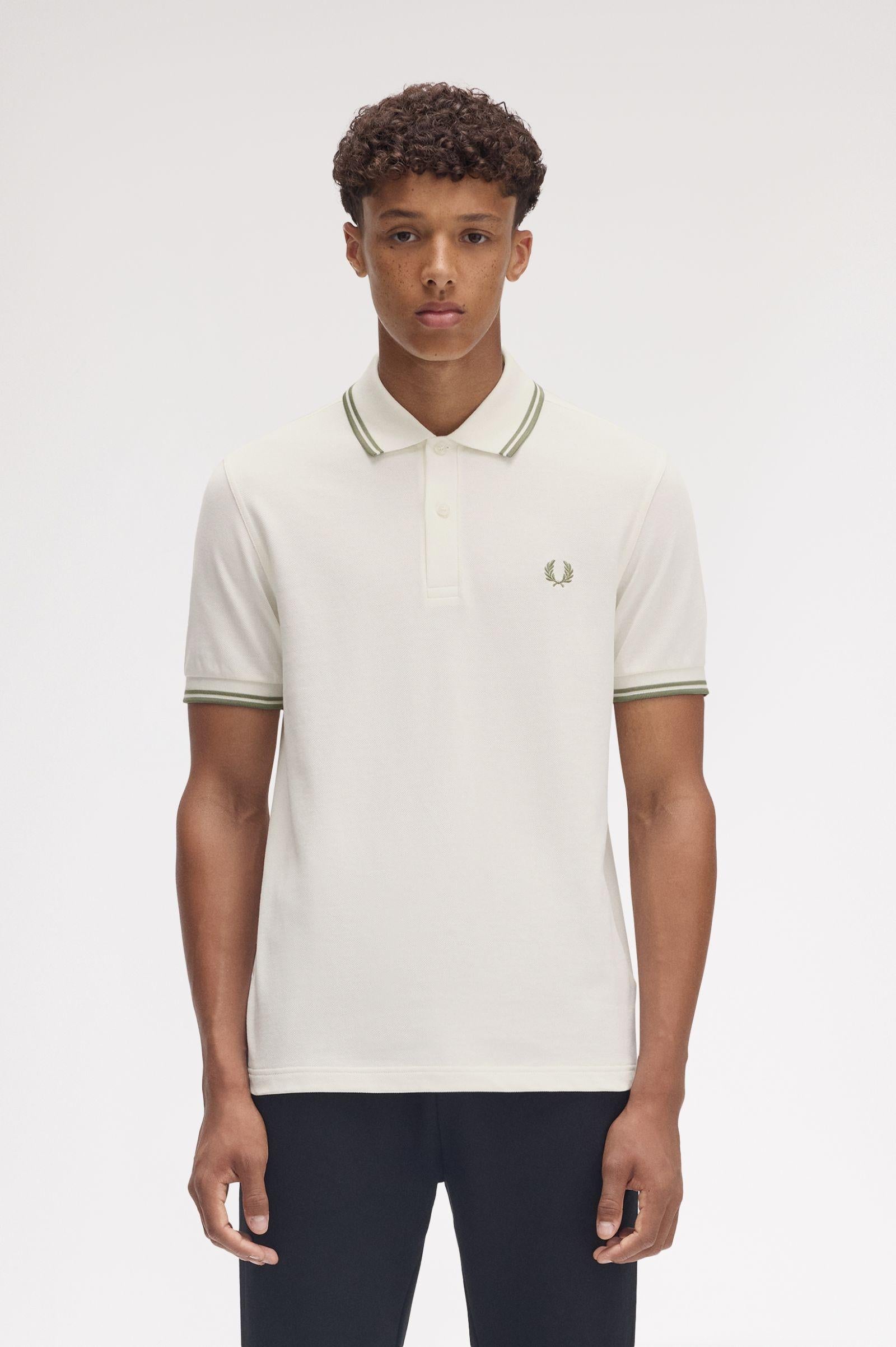 Polo pique' con doppia riga M360054 Y54 FRED PERRY 