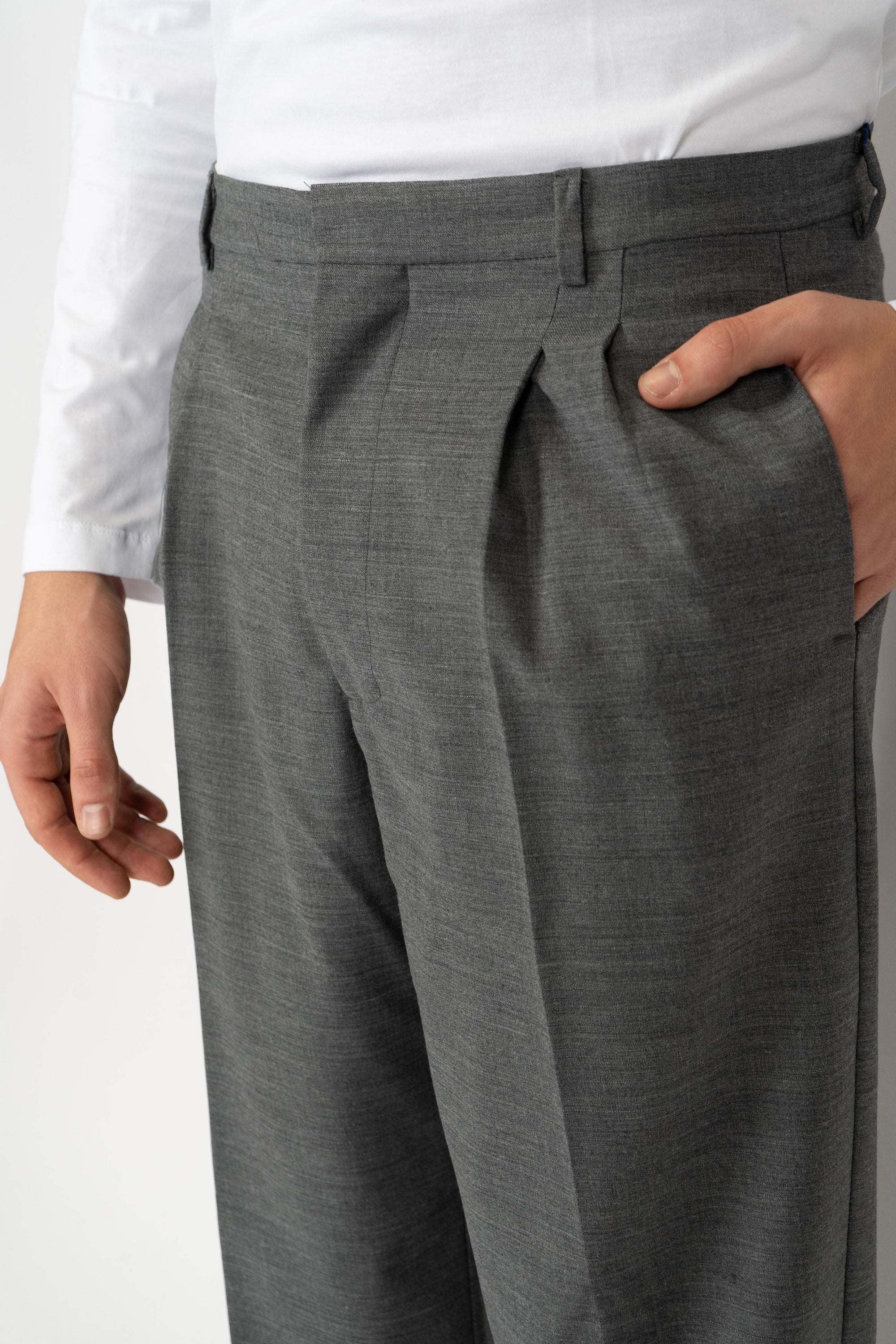 Pantalone stile sartoriale B6F0051 FU95M AMARANTO 