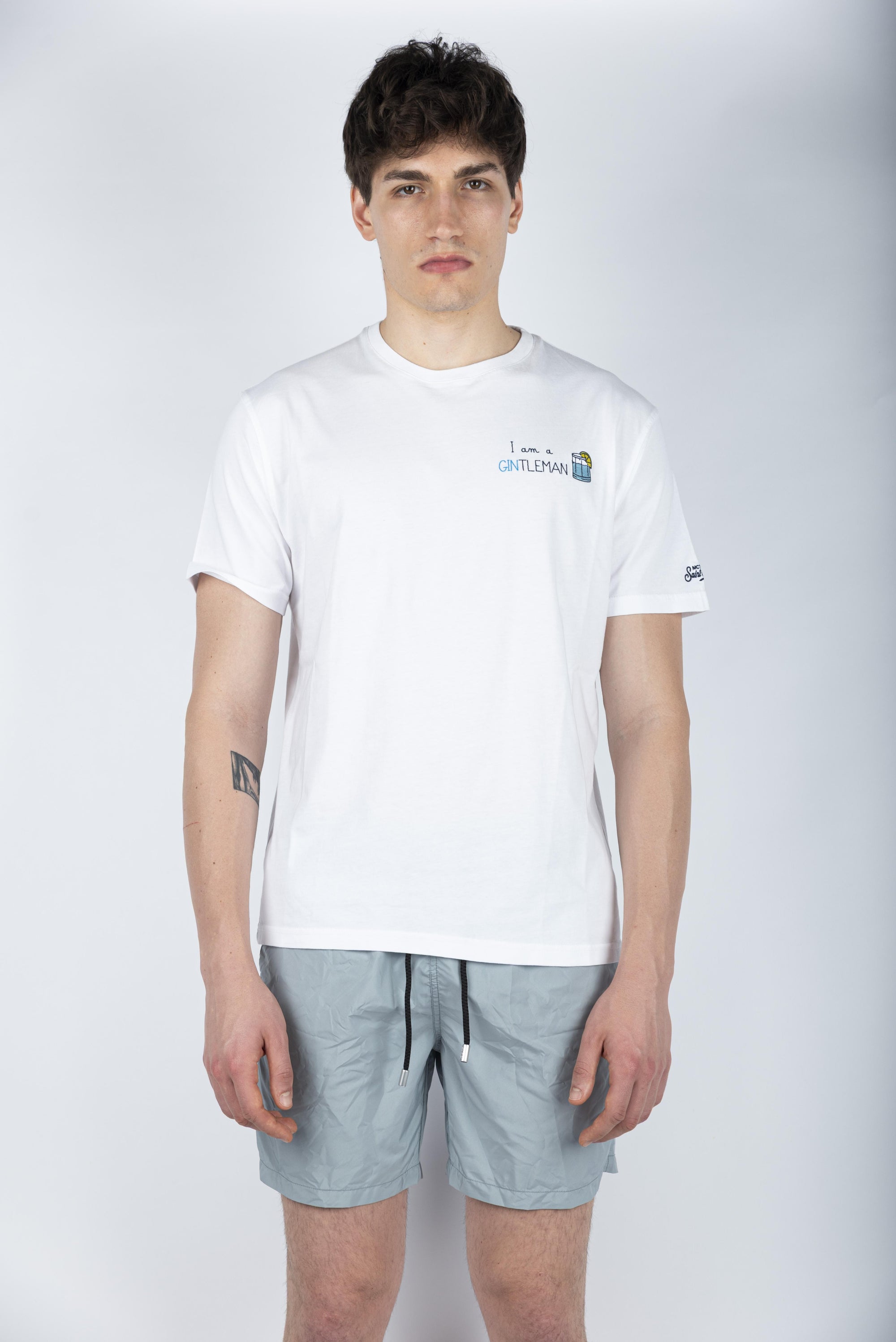 T-shirt I am a Gintleman in jersey di cotone Classic Fit con ricamo bianco POT0001 02374H MC2 SAINT BARTH 
