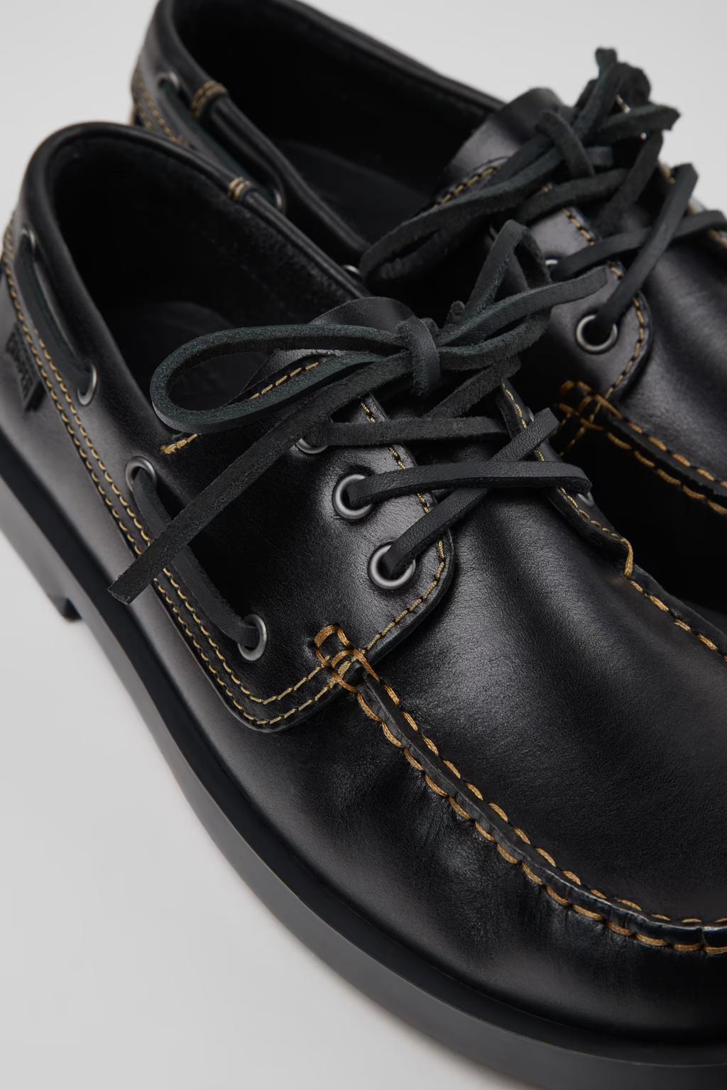 Mocassini da barca in pelle nera K101013 004 CAMPER 