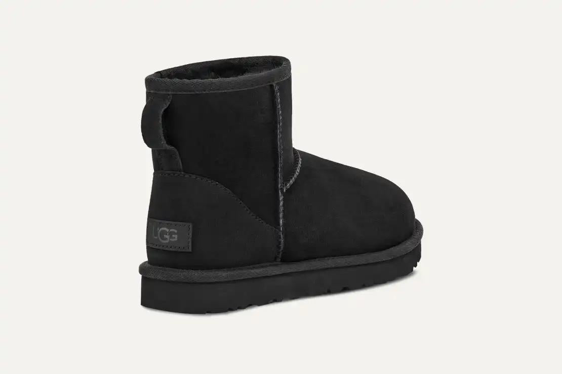 Stivali Classic Mini II 1016222 BLK UGG 