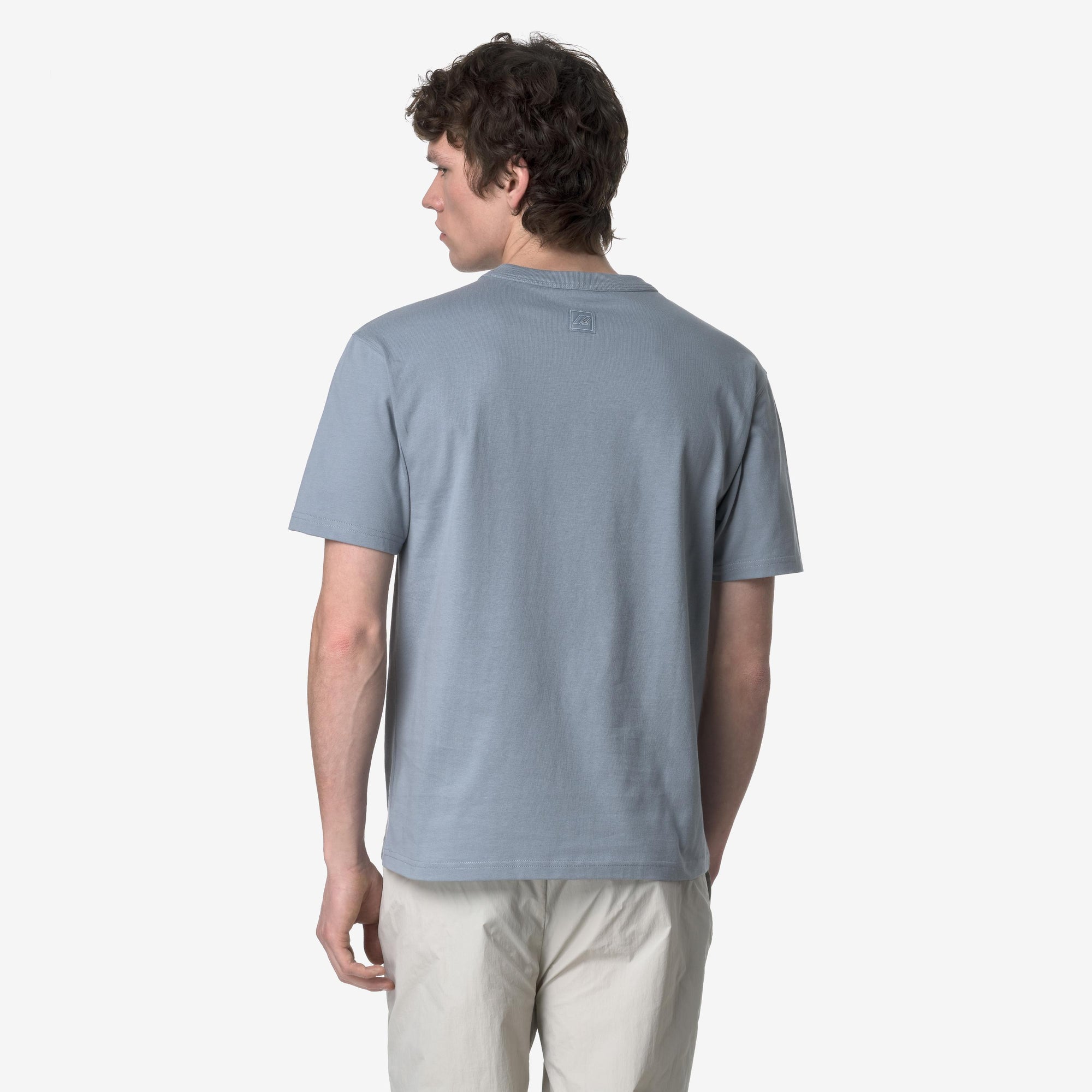 T-shirt casual da uomo grigio con tasca e applicazioni con logo K2135HW WA9 K-WAY 
