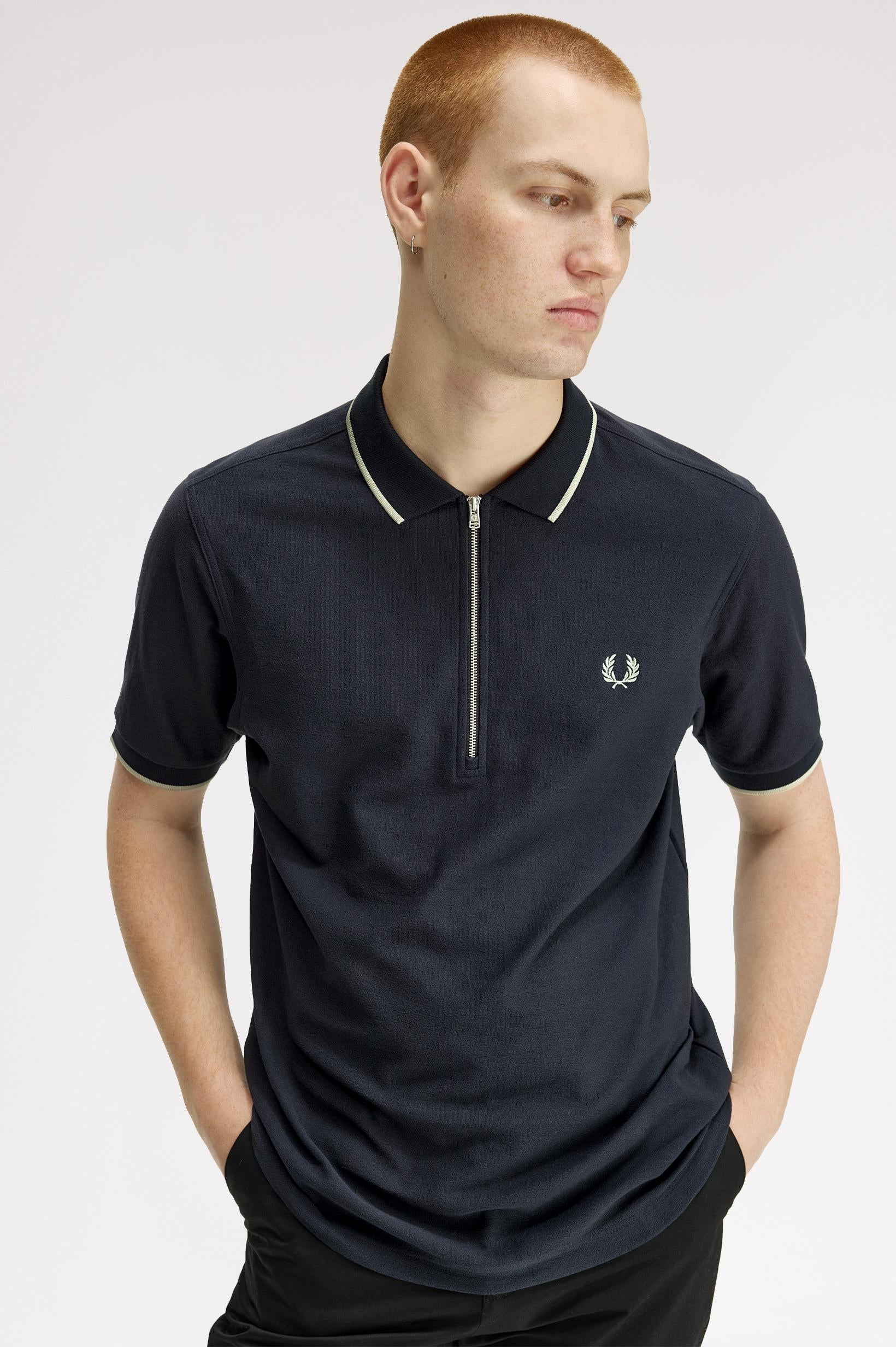 Polo in piqué crêpe M238357 608 FRED PERRY 