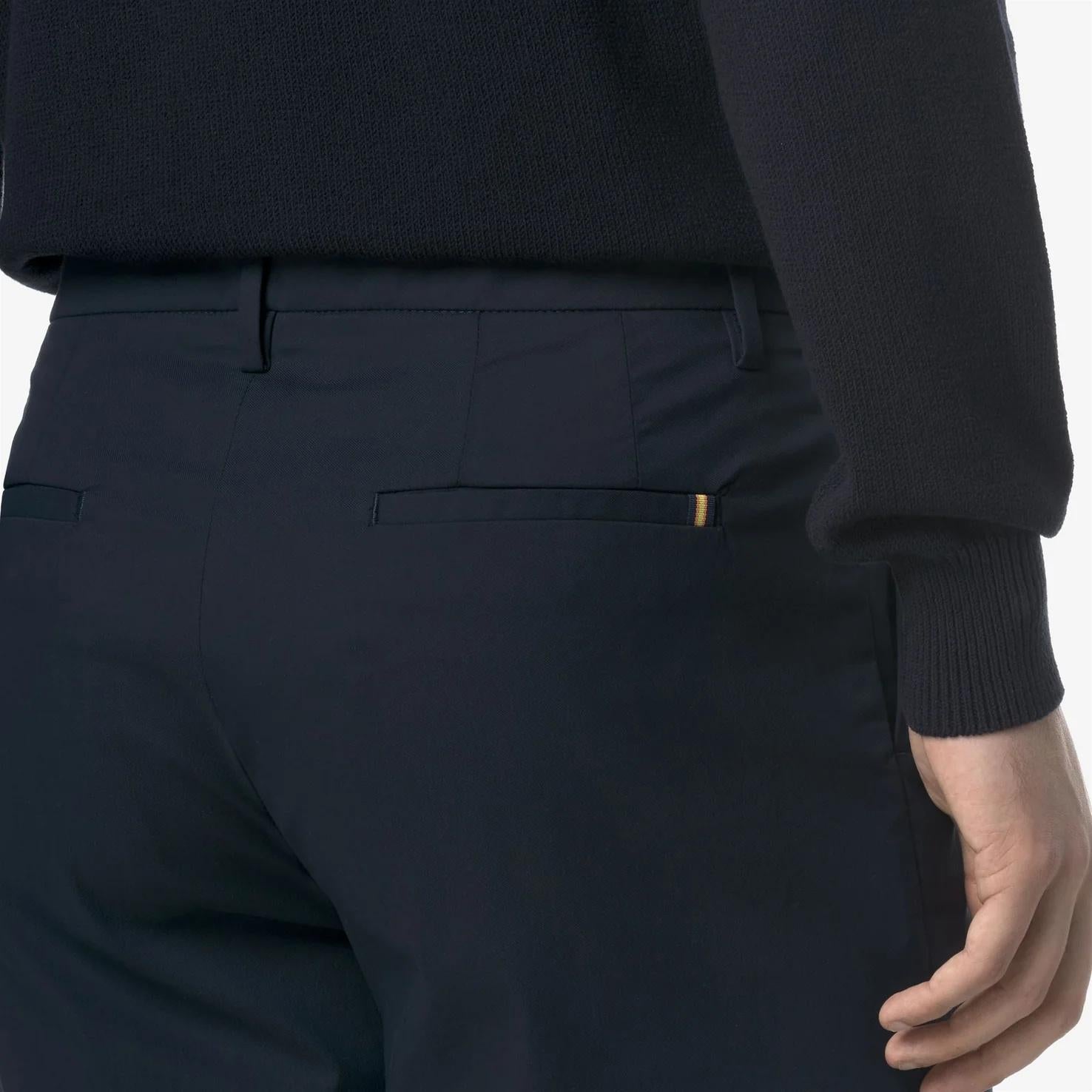 Pantaloncini da golf chino da uomo con misto cotone elasticizzato blu K5122UW K89 K-WAY 