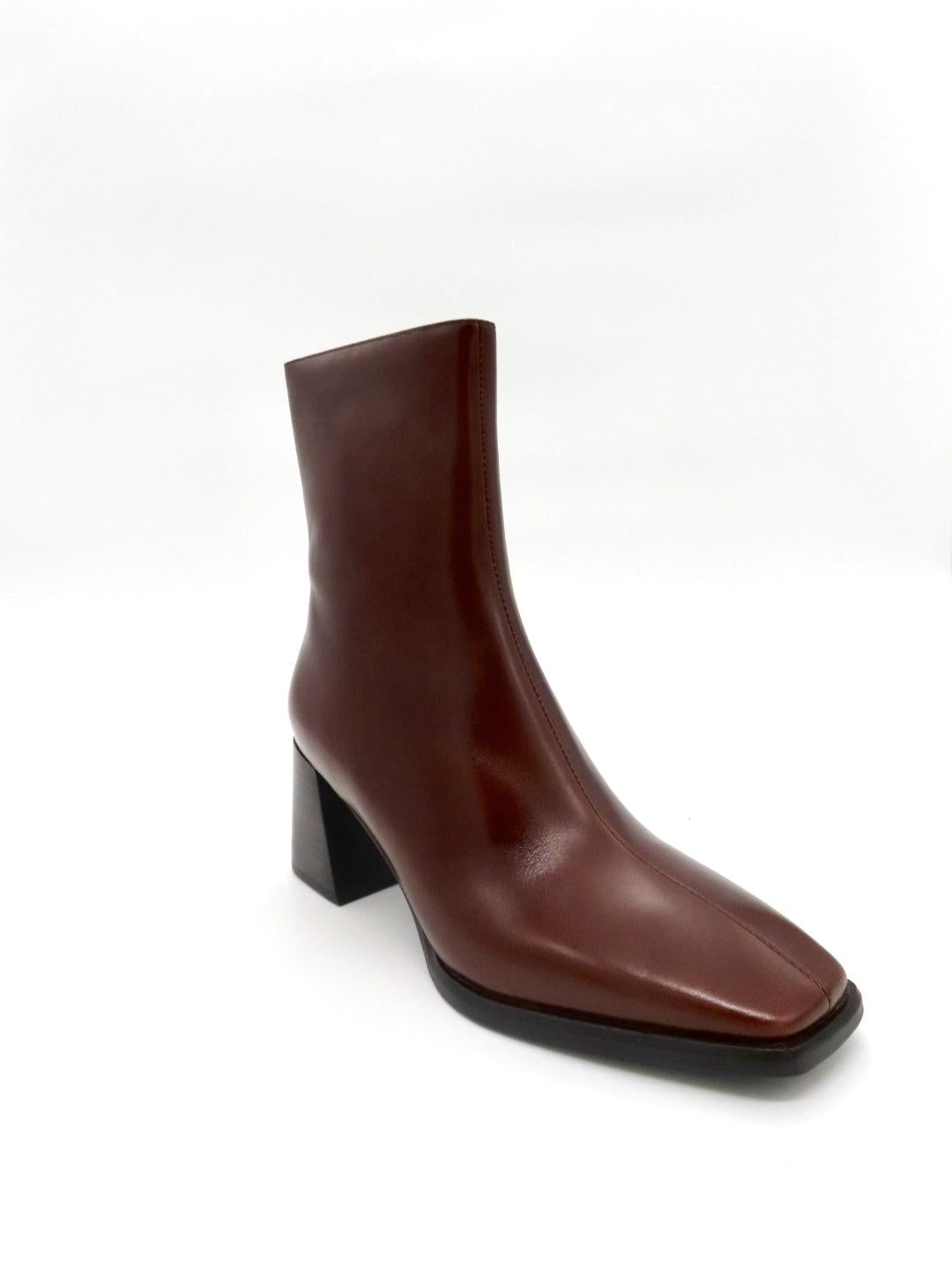 Sherpal-2 JCSJC12022 65 JEFFREY CAMPBELL 