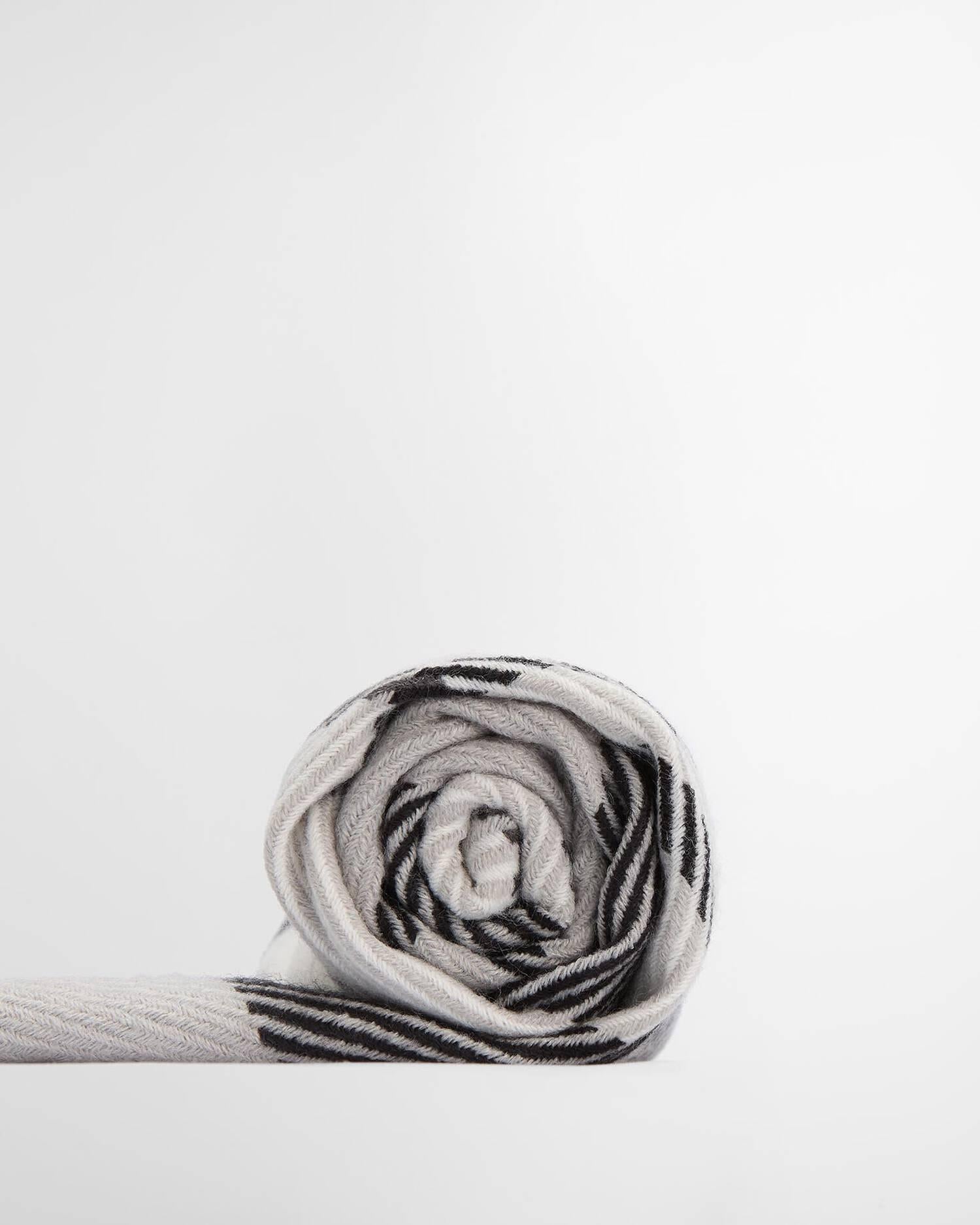 Set regalo berretto Pendle e sciarpa Blair LGS0094 GY31 BARBOUR 