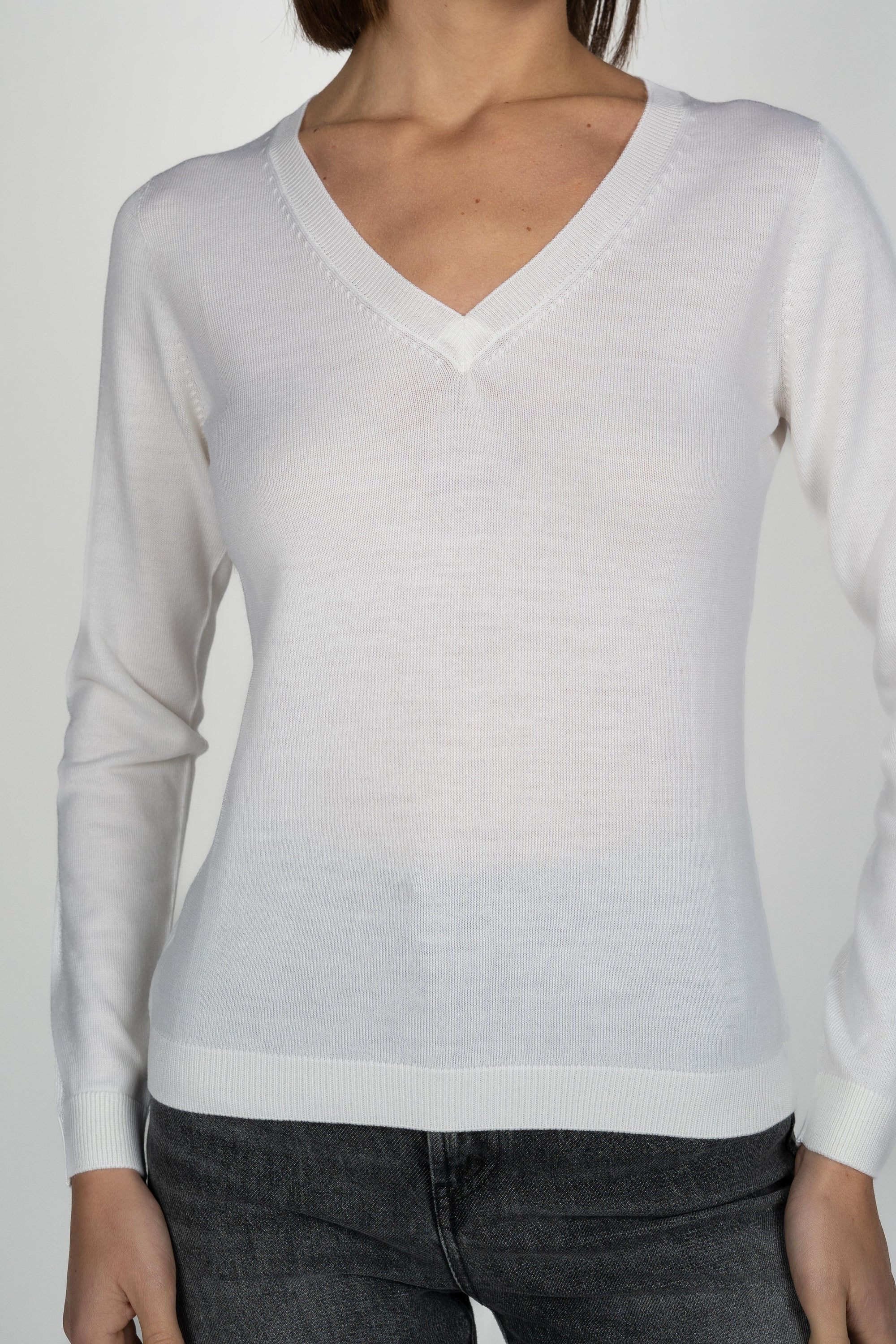 Scollo V in Lana Merino 54212/14202 001 GRAN SASSO 