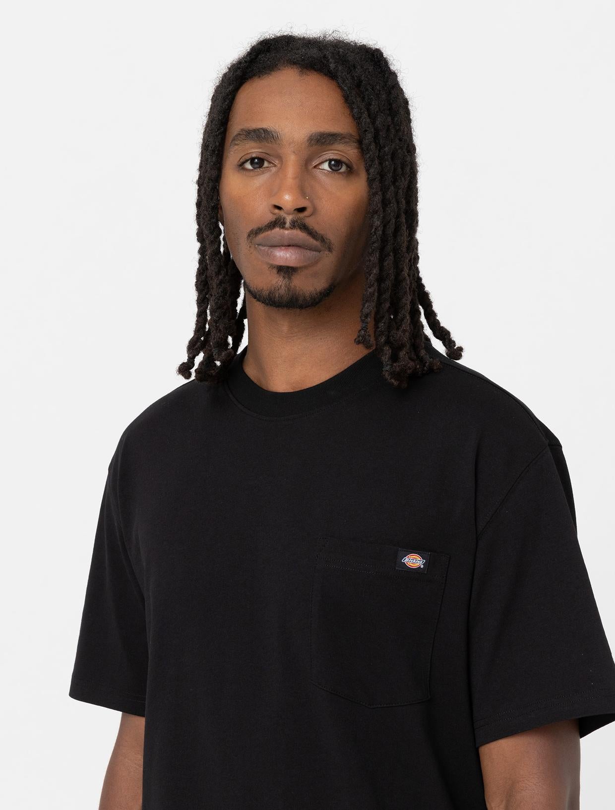 T-shirt Luray a maniche corte con taschino DK0A4YFC BLK1 DICKIES 