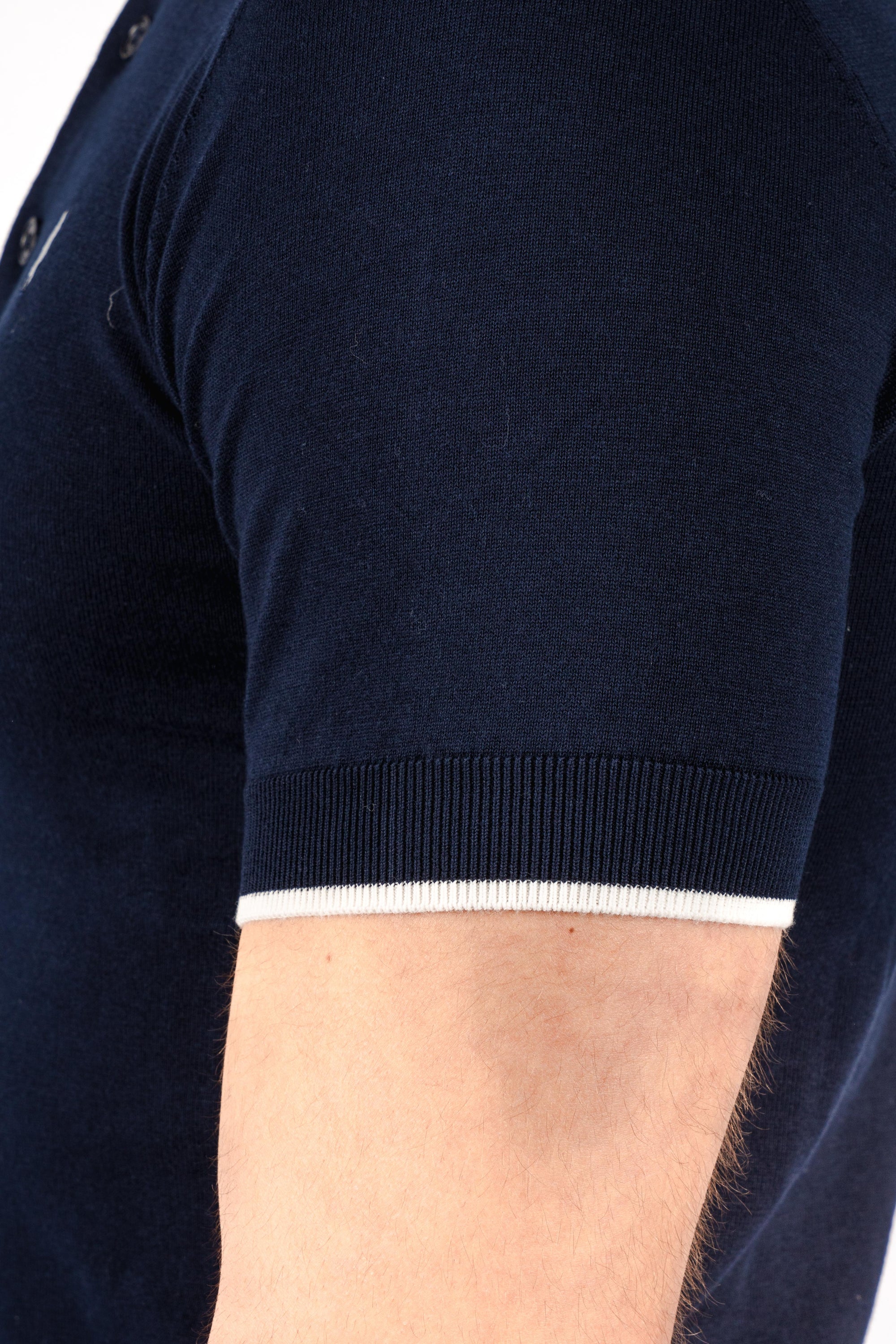 Polo con dettagli a contrasto R5012M261 NAVY REFRIGUE 