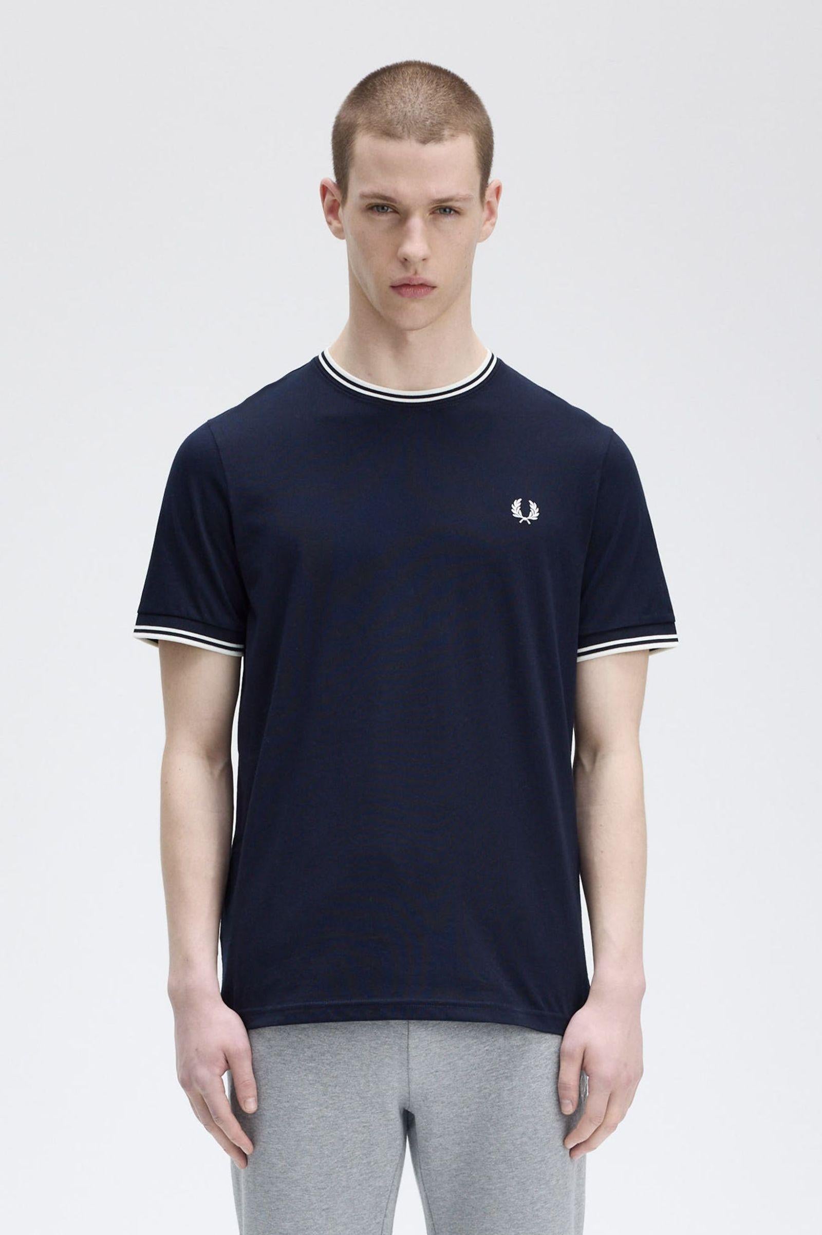 T-shirt con doppia riga M158854 795 FRED PERRY 