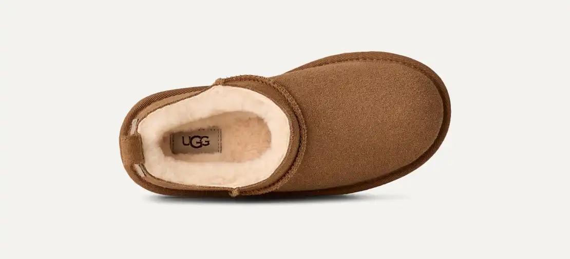 Bambini Stivali Classic Micro 1174410K CHE UGG 