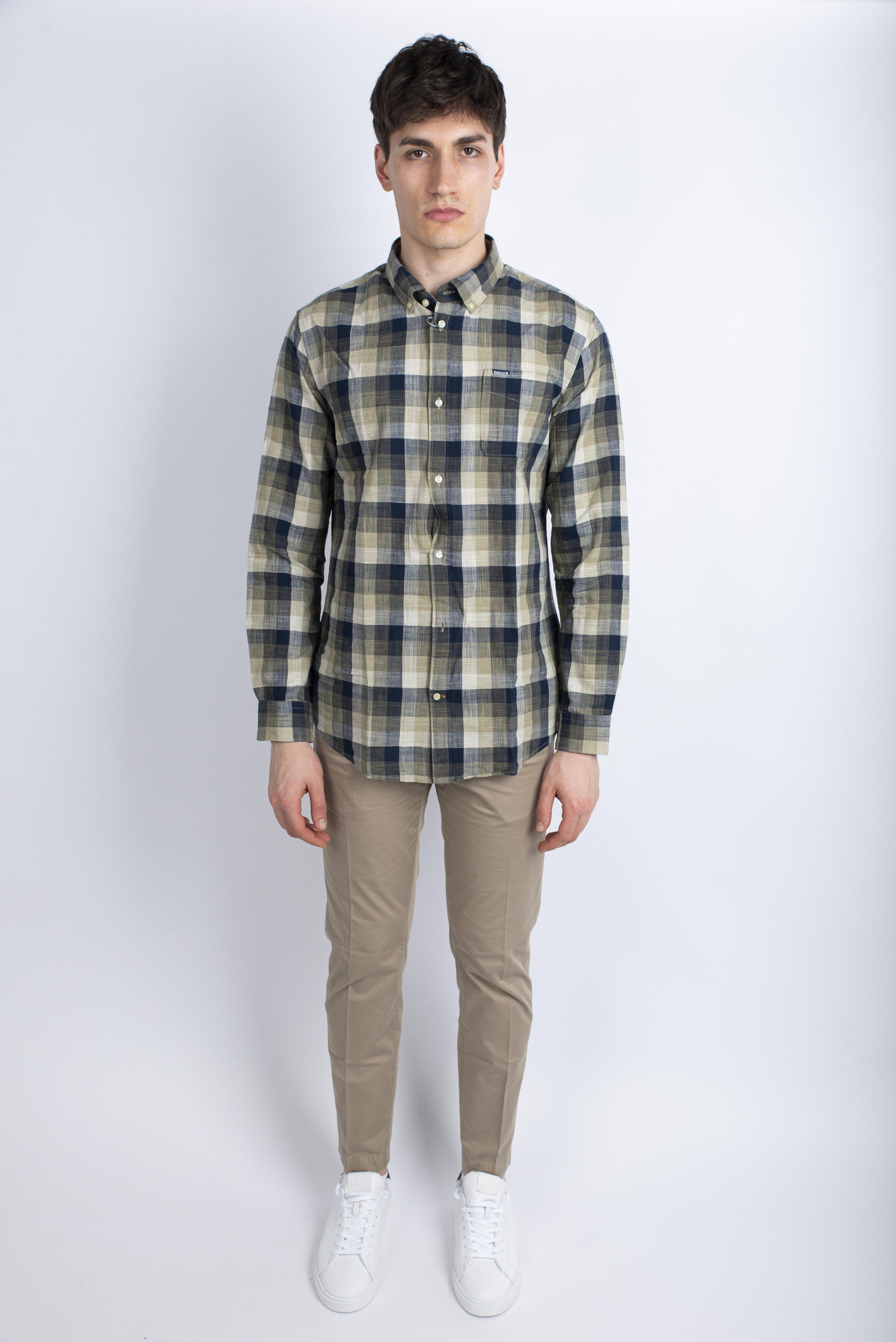 Camicia leggermente aderente Hillroad oliva Barbour MSH5450 OL51 BARBOUR 