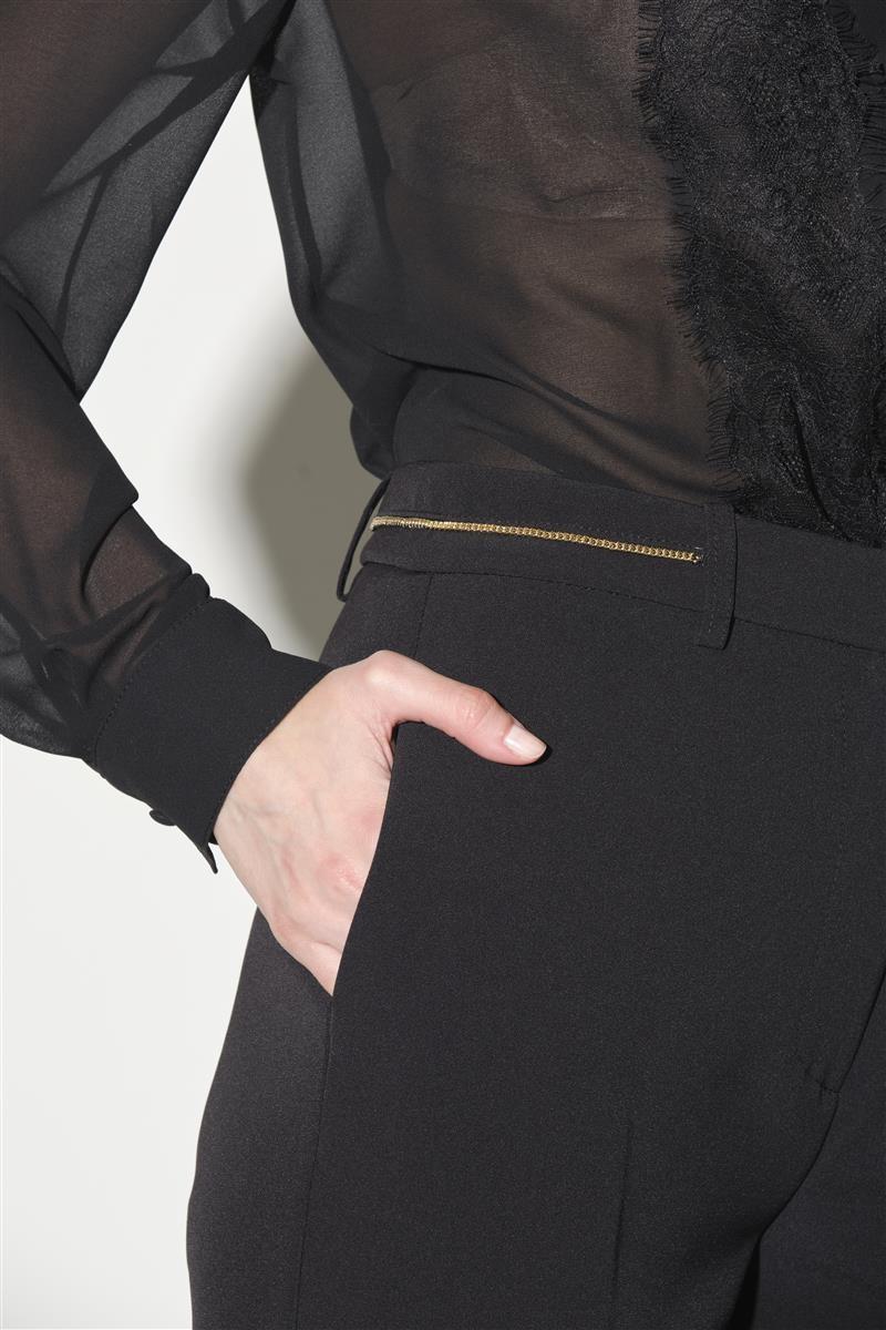 Pantaloni a linea dritta RI1CO021 0001 KAOS 