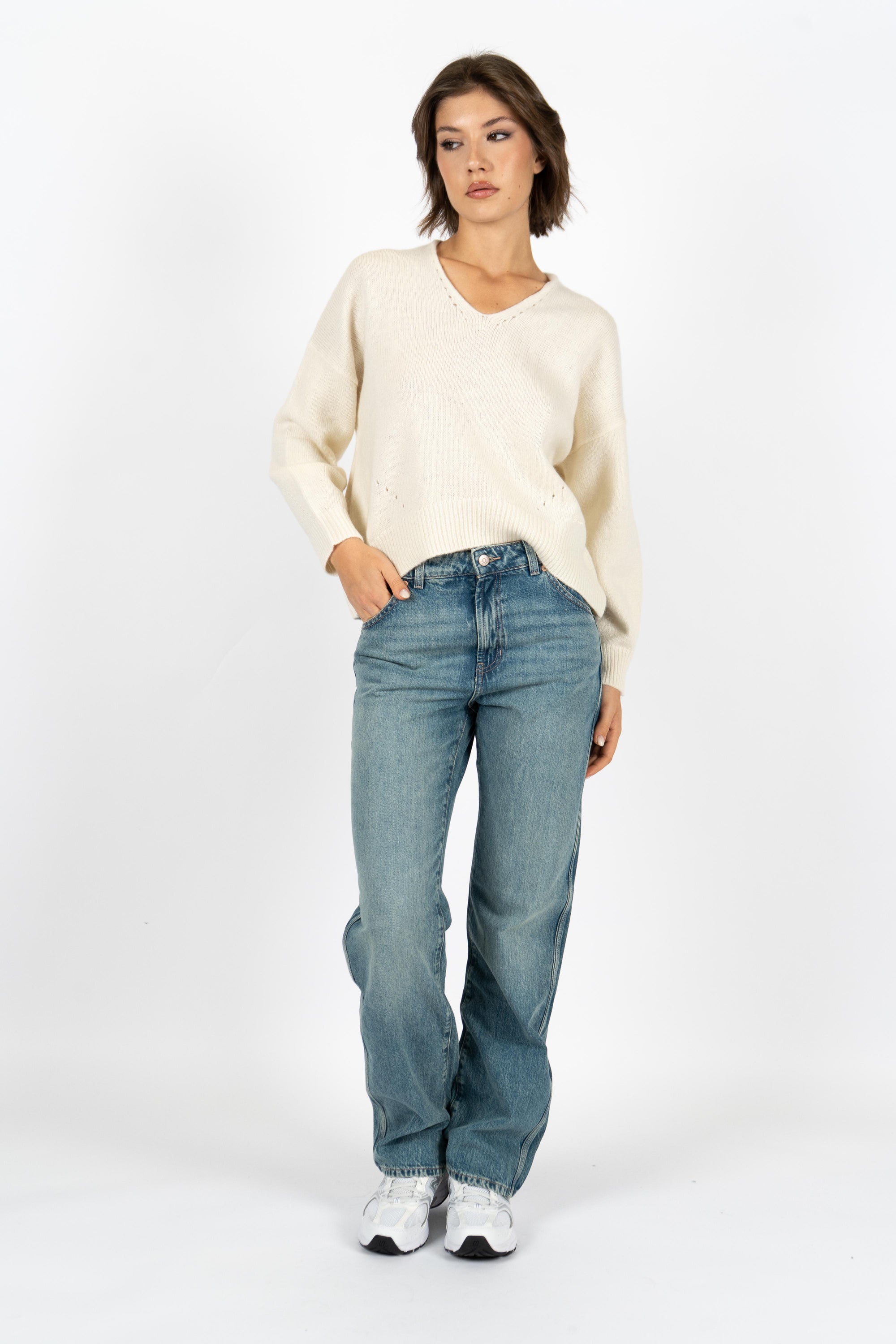 Maglione con scollo a V in filato italiano 50550464 118 BOSS 