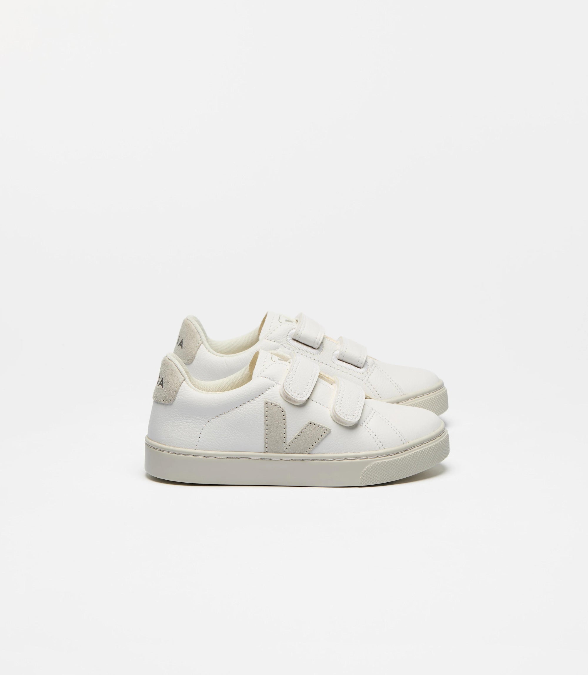 Esplar Leather White Natural SV0520 642C VEJA 