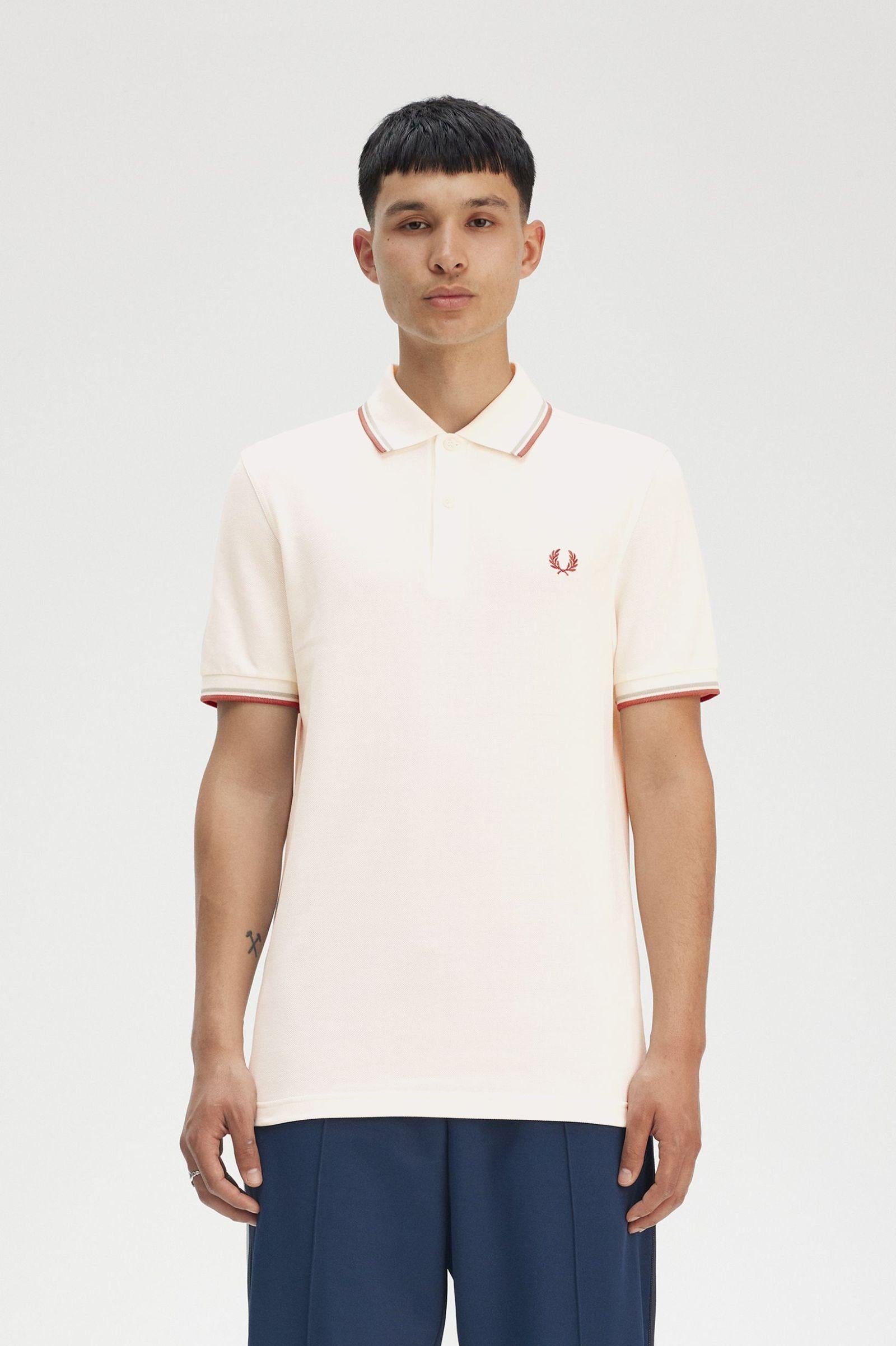 Polo pique&#39; con doppia riga M360053 Y20 FRED PERRY 