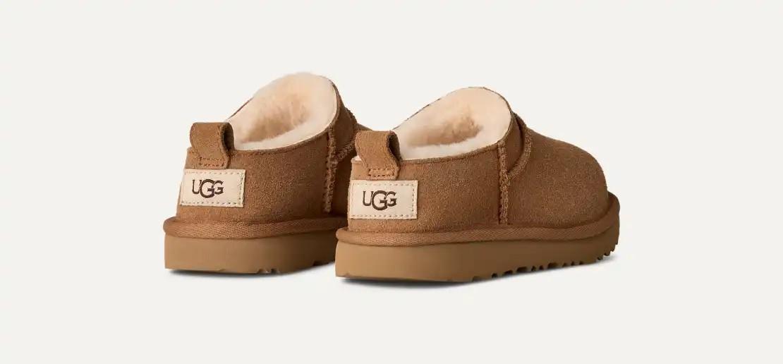 Bambini Stivali Classic Micro 1174410K CHE UGG 