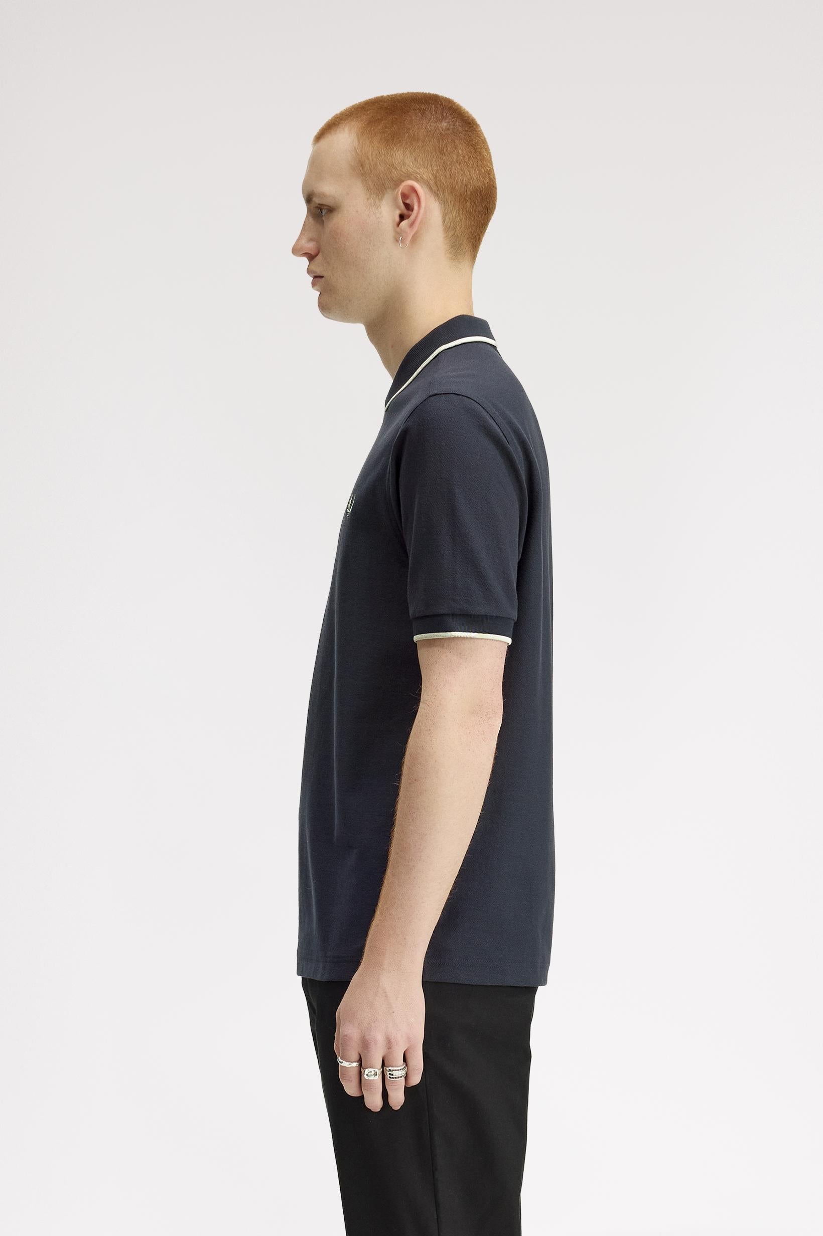 Polo in piqué crêpe M238357 608 FRED PERRY 