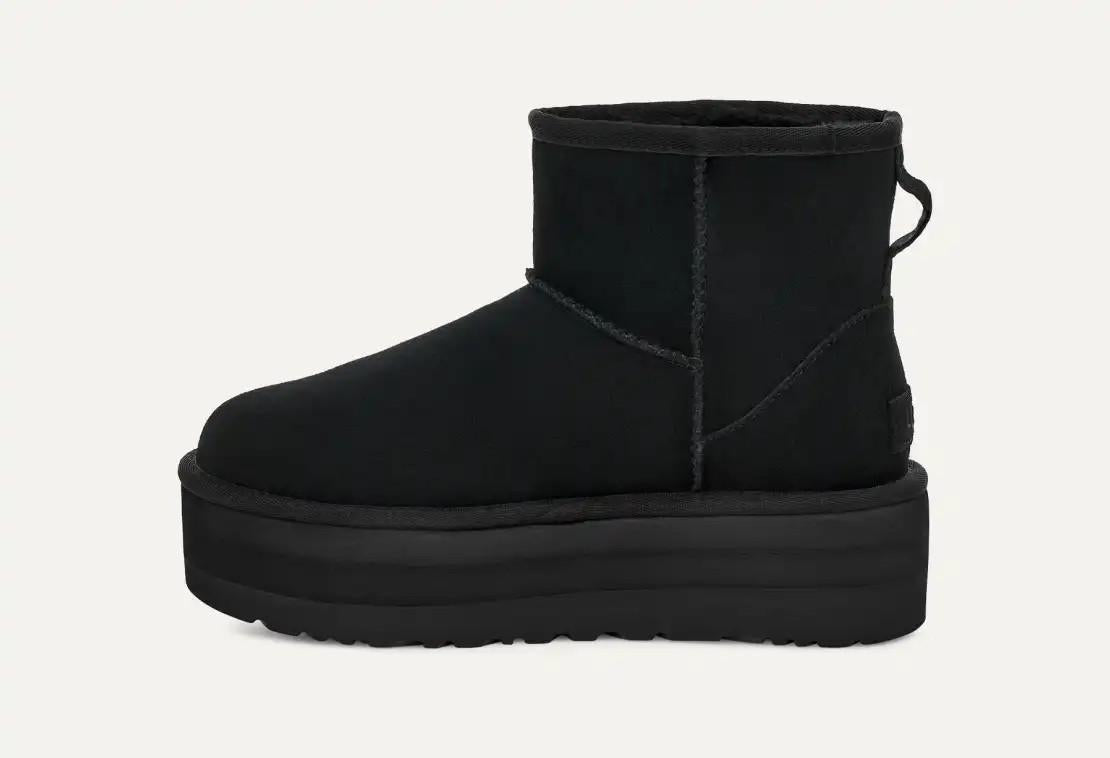 Stivali Classic Mini Platform 1134991 BLK UGG 