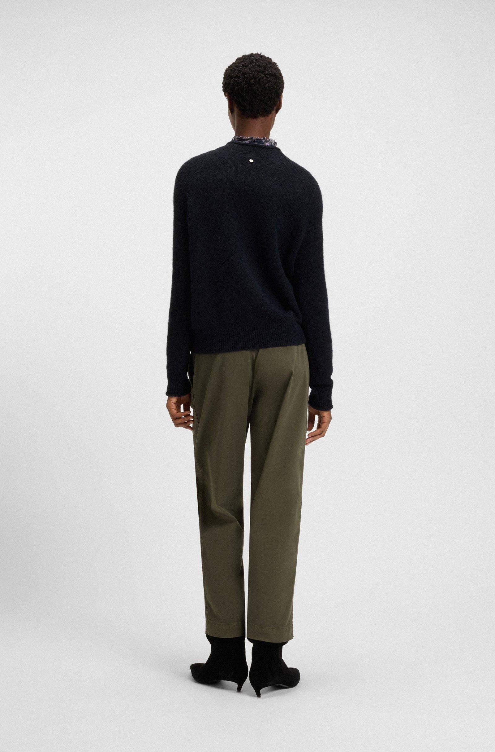 Maglione in misto lana con colletto e polsini arrotolati 50548930 408 BOSS 