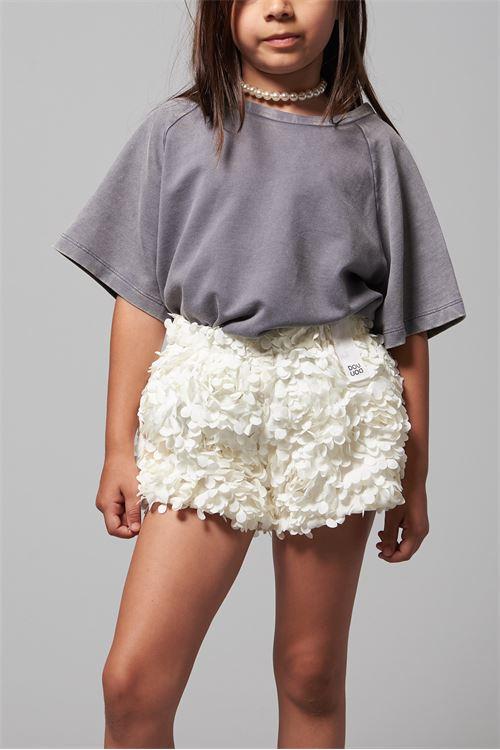 Short con fiori applicati DW6A99 101A DOUUOD 