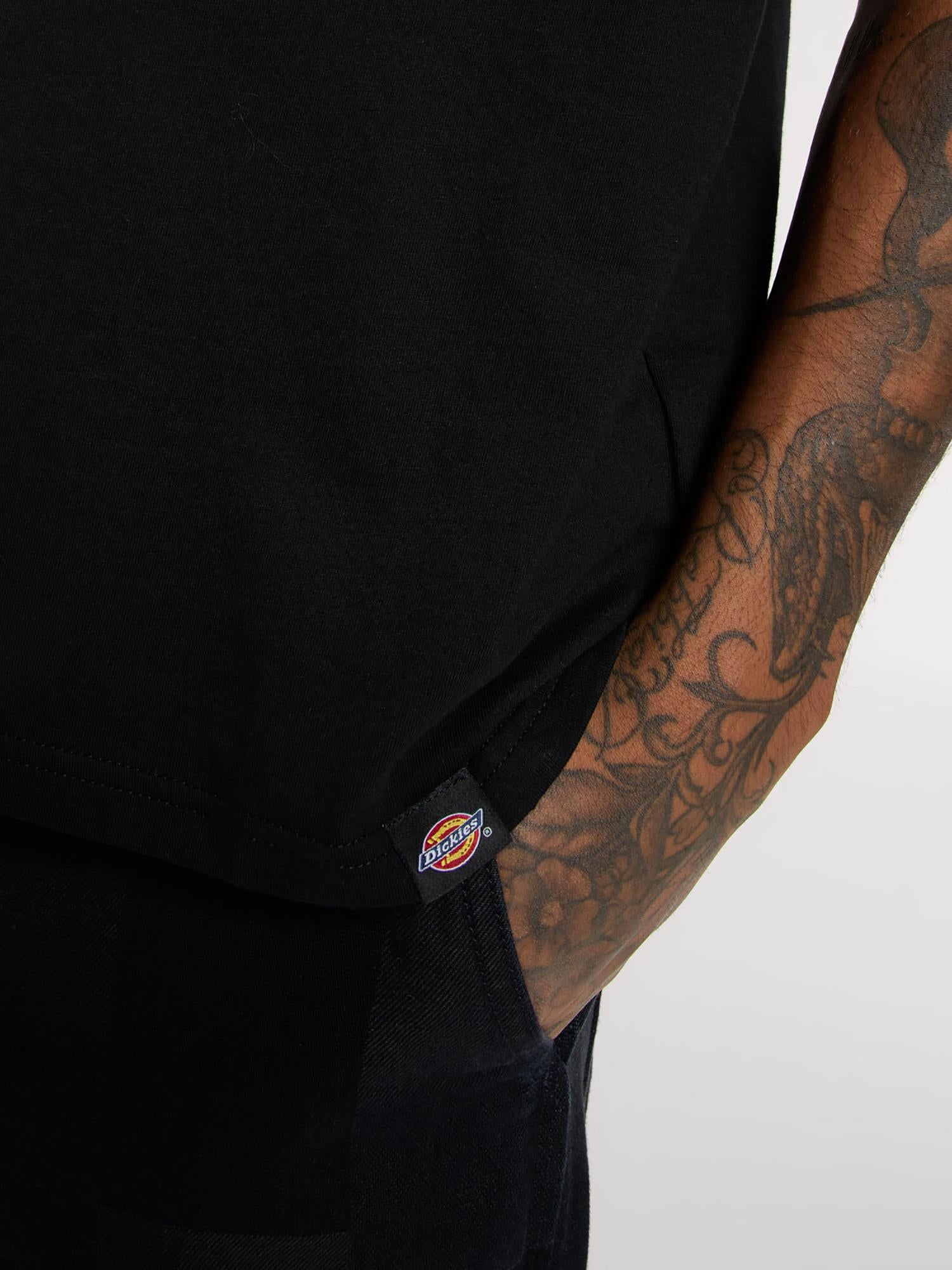 T-shirt Lewistown DK0A4Z8Z BLK1 DICKIES 