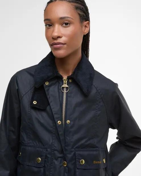 Giacca cerata Beadnell dal taglio crop LWX1403 NY92 BARBOUR 