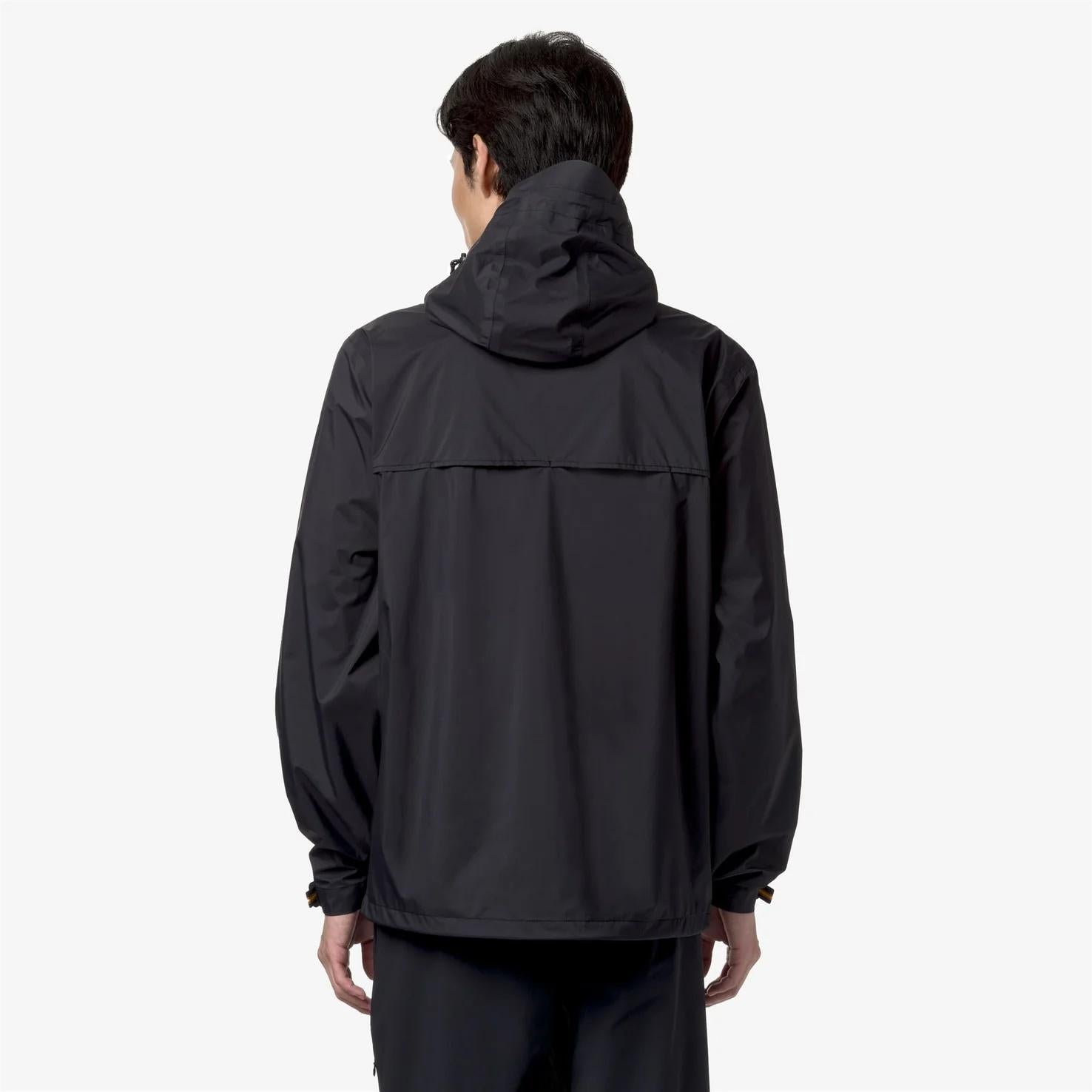 Giacca impermeabile da viaggio unisex grigio nero con design ripiegabile K8131QW USY K-WAY 