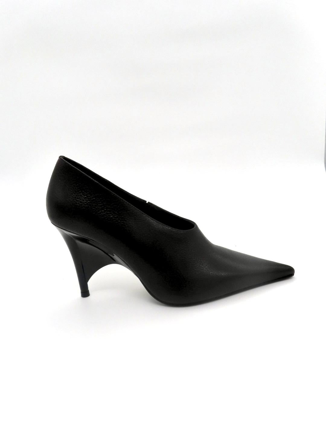 Invader JCSU6812 001 JEFFREY CAMPBELL 